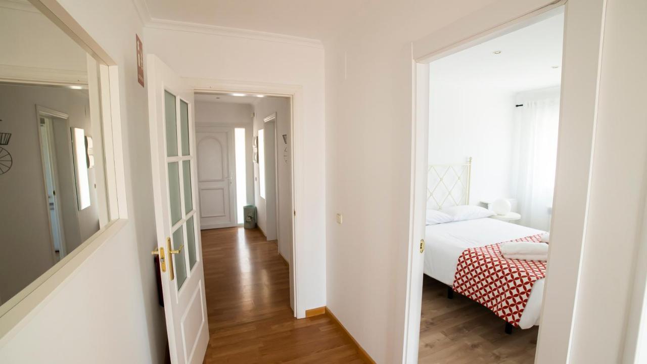 Villa De Gredos نافاريدوندا دي غريدوس المظهر الخارجي الصورة