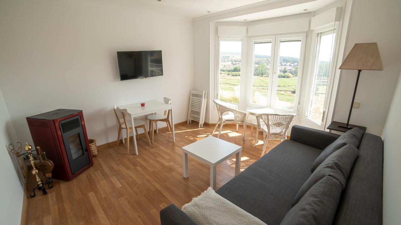 Villa De Gredos نافاريدوندا دي غريدوس المظهر الخارجي الصورة